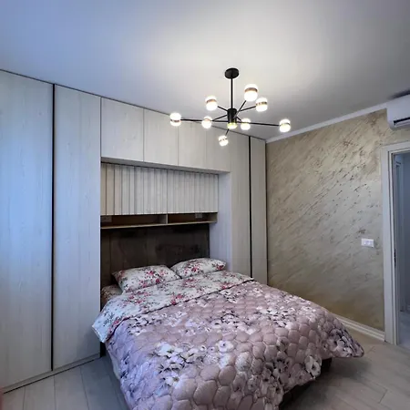 Fabio House Apartament *